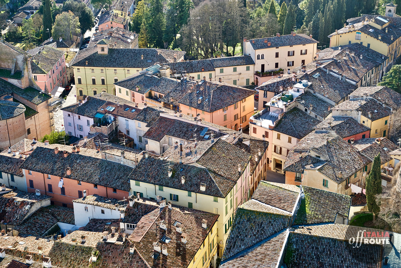 Il panorama di Brisighella dalla Torre dell'Orologio, prima tappa della Passeggiata dei Tre Colli