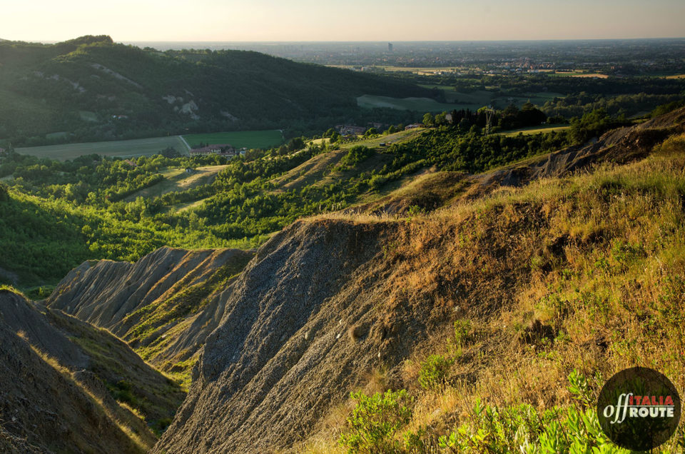 Panorama de i Calanchi bolognesi con vista su Bologna