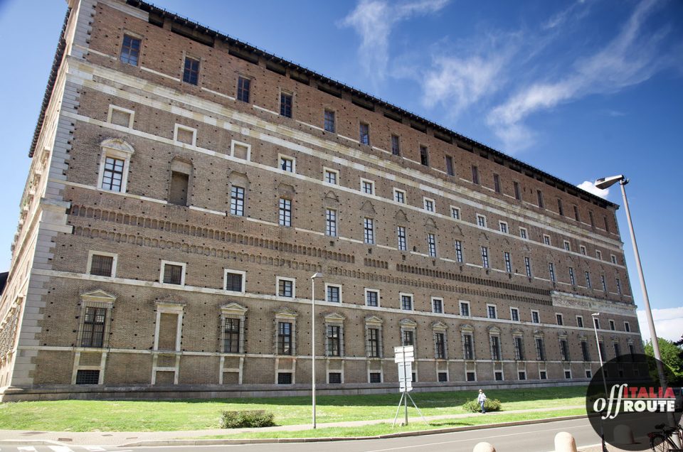 Il Rinascimento a Piacenza, palazzo Farnese