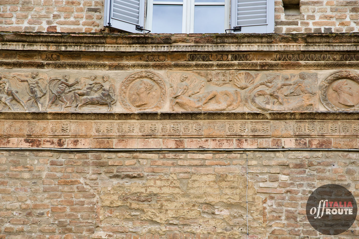 Il Rinascimento a Piacenza, le decorazioni di Palazzo Landi